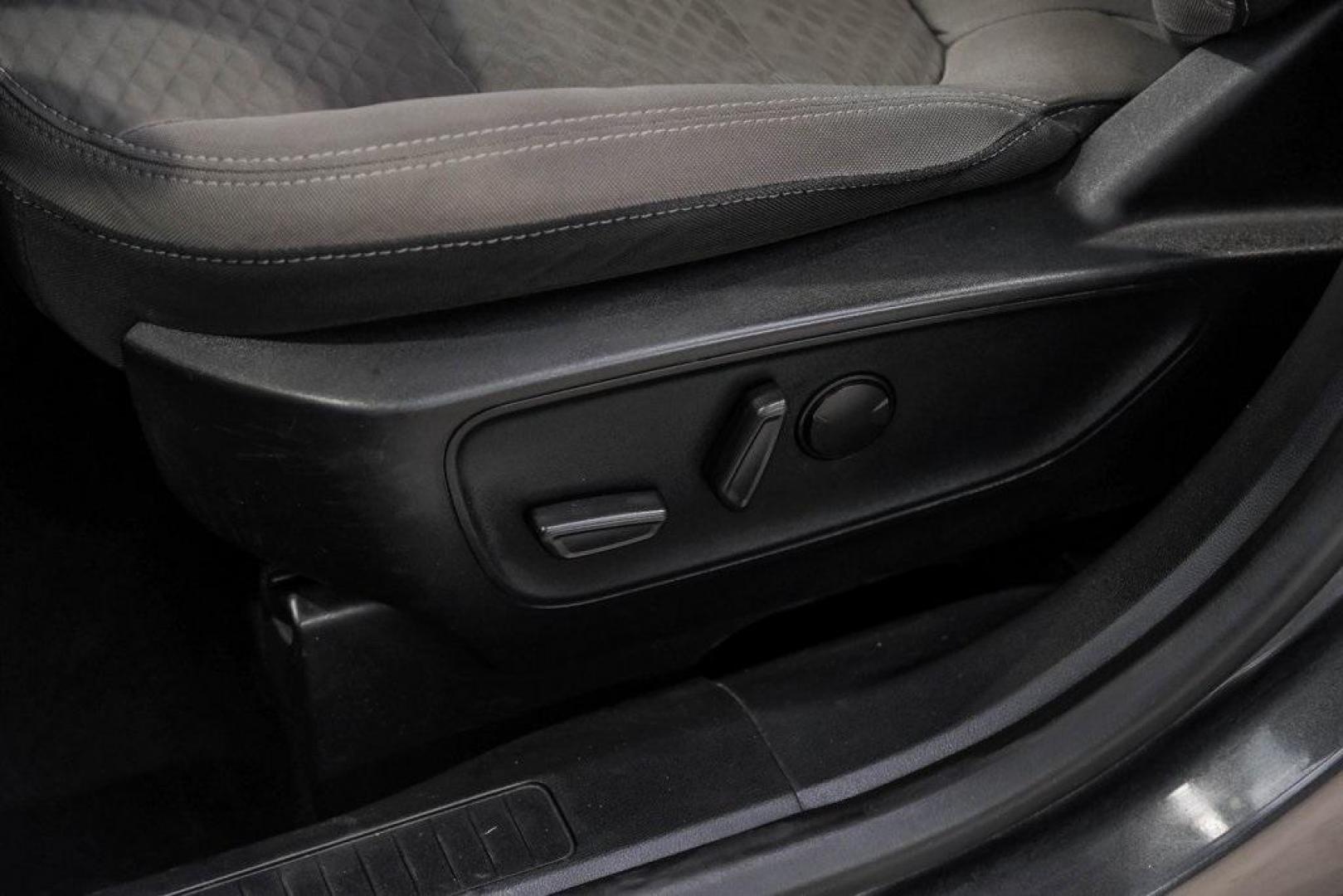 2020 Magnetic /Ebony Ford Escape SE (1FMCU0G62LU) with an 1.5L EcoBoost engine, Automatic transmission, located at 15300 Midway Rd., Addison, TX, 75001, (972) 702-0011, 32.958321, -96.838074 - Photo#40