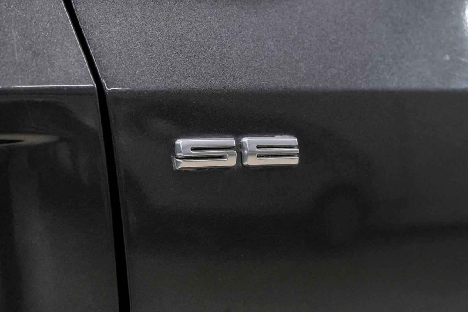 2020 Magnetic /Ebony Ford Escape SE (1FMCU0G62LU) with an 1.5L EcoBoost engine, Automatic transmission, located at 15300 Midway Rd., Addison, TX, 75001, (972) 702-0011, 32.958321, -96.838074 - Photo#55