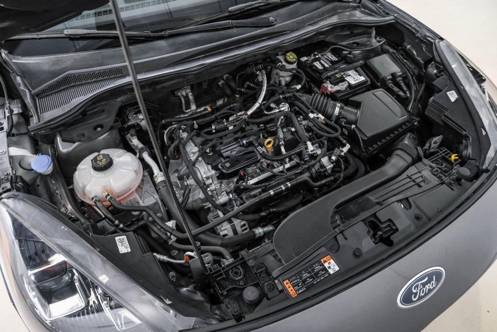 2020 Magnetic /Ebony Ford Escape SE (1FMCU0G62LU) with an 1.5L EcoBoost engine, Automatic transmission, located at 15300 Midway Rd., Addison, TX, 75001, (972) 702-0011, 32.958321, -96.838074 - Photo#60