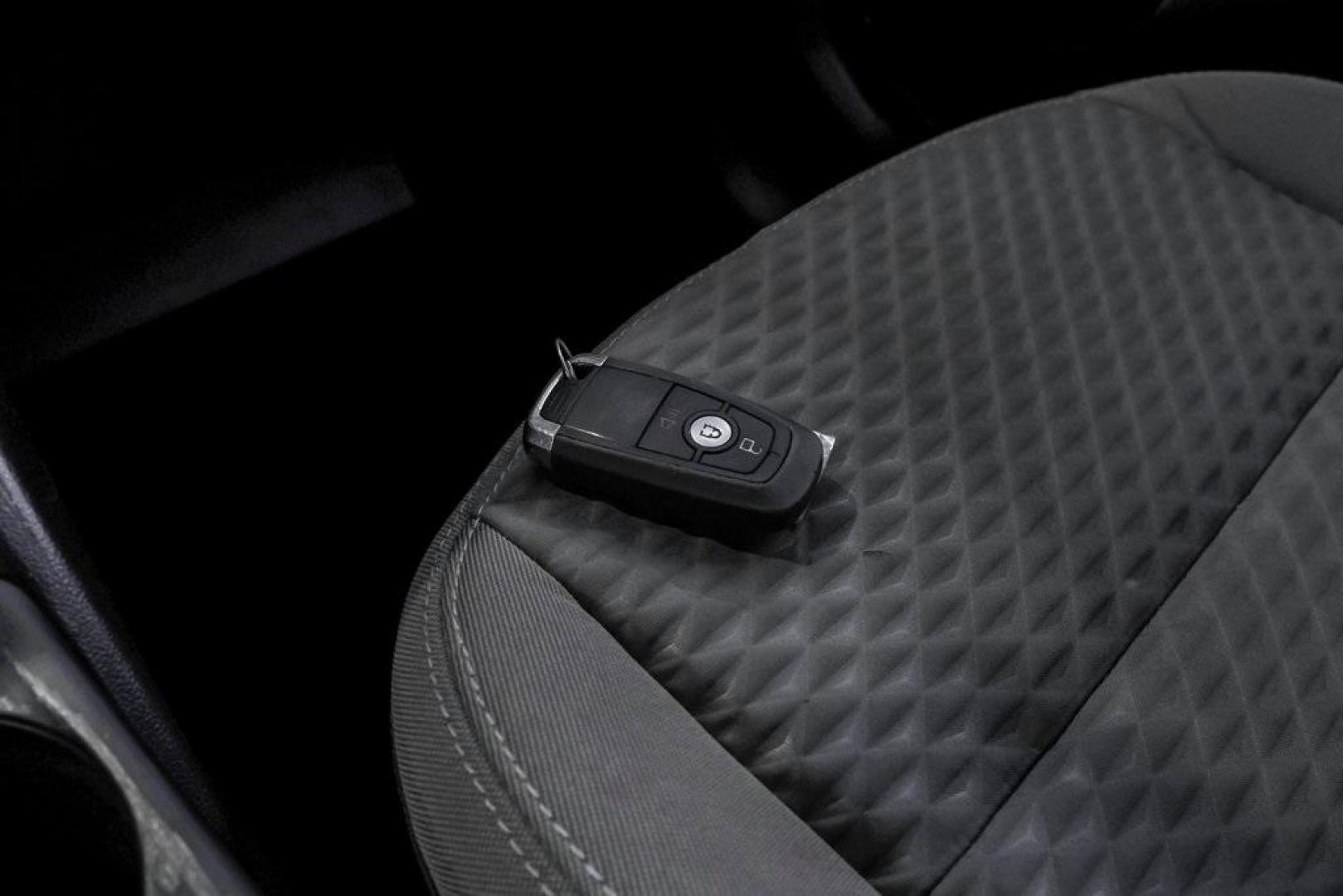 2020 Magnetic /Ebony Ford Escape SE (1FMCU0G62LU) with an 1.5L EcoBoost engine, Automatic transmission, located at 15300 Midway Rd., Addison, TX, 75001, (972) 702-0011, 32.958321, -96.838074 - Photo#67