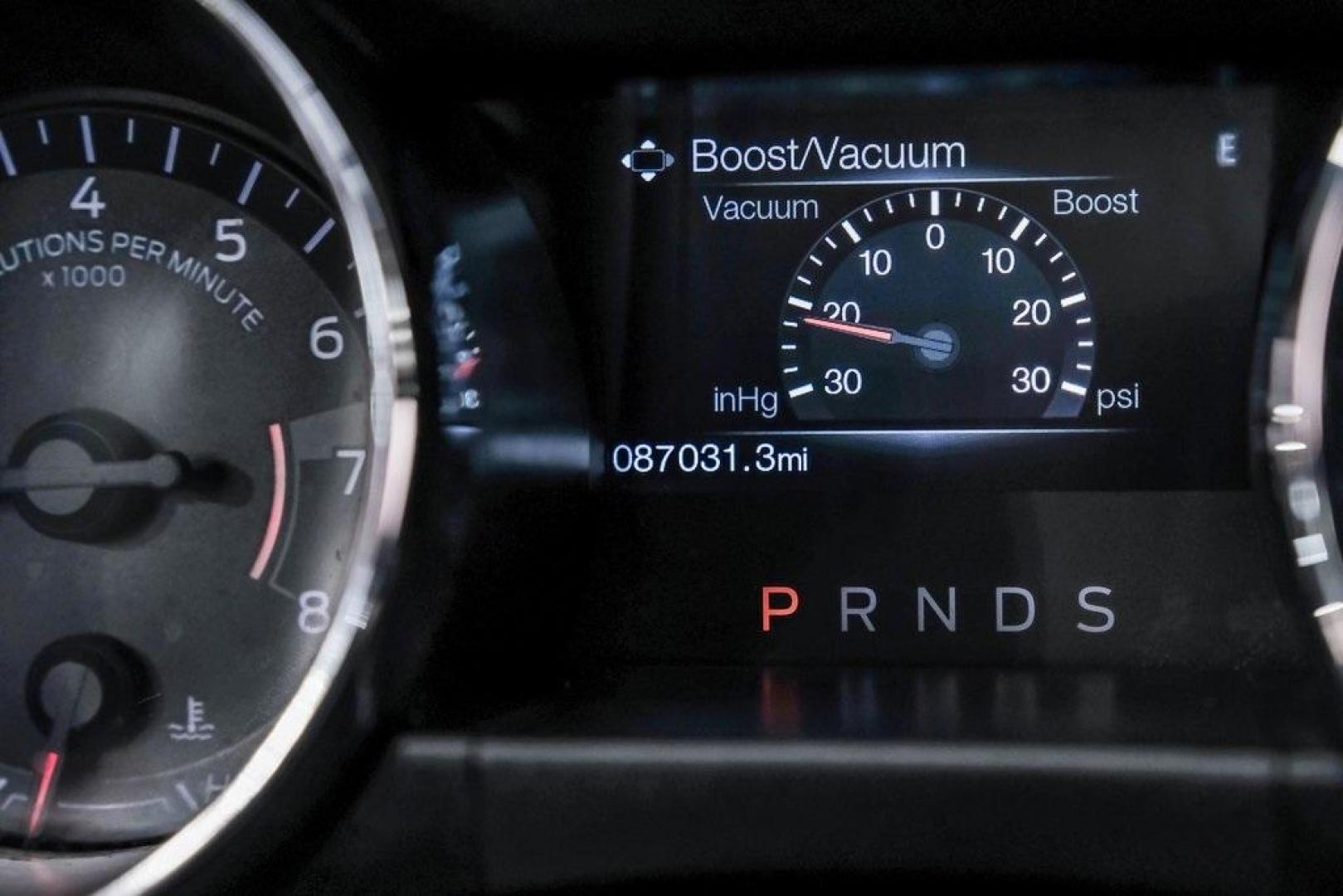 2017 Oxford White /Ebony Ford Mustang EcoBoost Premium (1FA6P8TH0H5) with an EcoBoost 2.3L I4 GTDi DOHC Turbocharged VCT engine, Automatic transmission, located at 15300 Midway Rd., Addison, TX, 75001, (972) 702-0011, 32.958321, -96.838074 - Photo#22