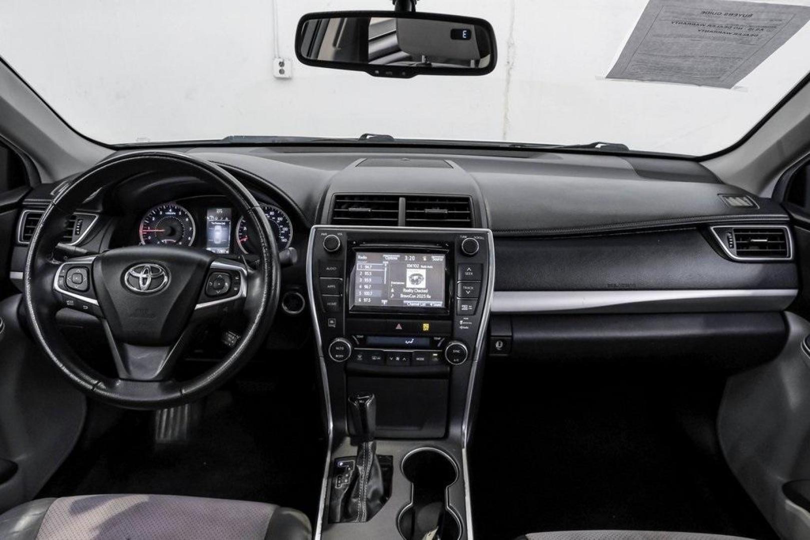 2015 Super White /Ash Toyota Camry XSE V6 (4T1BK1FK2FU) with an 3.5L V6 SMPI DOHC engine, Automatic transmission, located at 15300 Midway Rd., Addison, TX, 75001, (972) 702-0011, 32.958321, -96.838074 - Photo#18