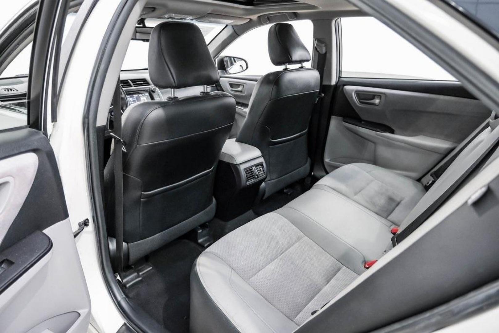 2015 Super White /Ash Toyota Camry XSE V6 (4T1BK1FK2FU) with an 3.5L V6 SMPI DOHC engine, Automatic transmission, located at 15300 Midway Rd., Addison, TX, 75001, (972) 702-0011, 32.958321, -96.838074 - Photo#42