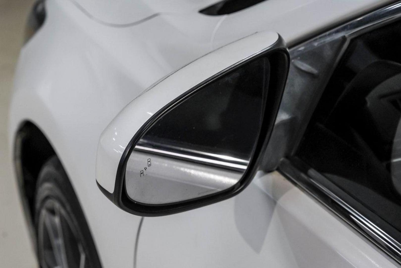 2015 Super White /Ash Toyota Camry XSE V6 (4T1BK1FK2FU) with an 3.5L V6 SMPI DOHC engine, Automatic transmission, located at 15300 Midway Rd., Addison, TX, 75001, (972) 702-0011, 32.958321, -96.838074 - Photo#45