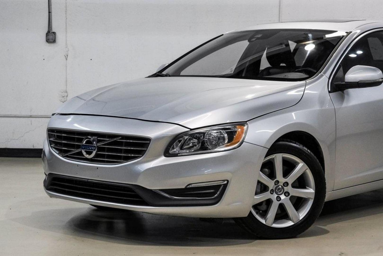 2016 Bright Silver Metallic /Off-Black Volvo S60 T5 Premier (YV1612TK7G2) with an 2.5L I5 20V Turbocharged engine, Automatic transmission, located at 15300 Midway Rd., Addison, TX, 75001, (972) 702-0011, 32.958321, -96.838074 - Photo#5