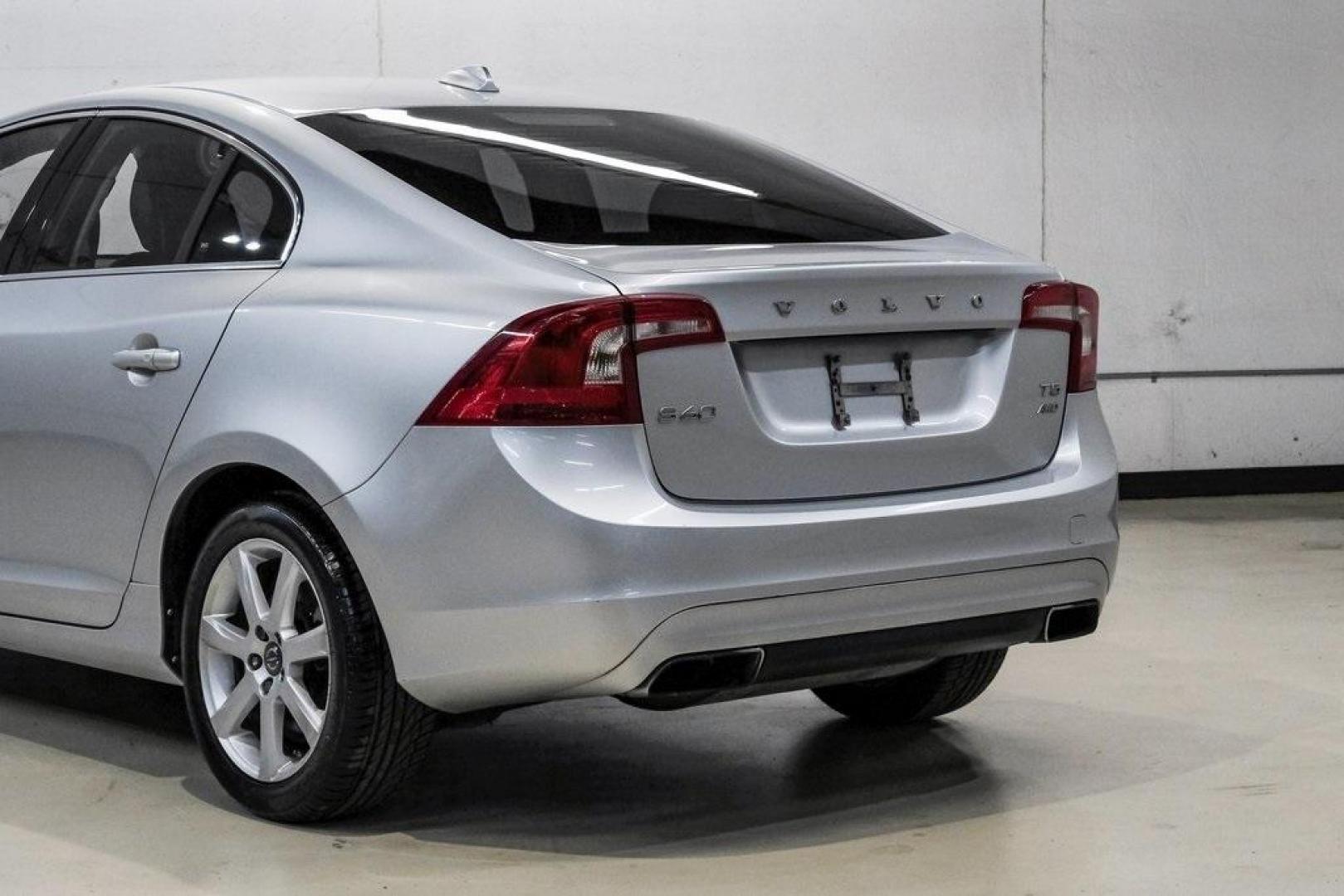 2016 Bright Silver Metallic /Off-Black Volvo S60 T5 Premier (YV1612TK7G2) with an 2.5L I5 20V Turbocharged engine, Automatic transmission, located at 15300 Midway Rd., Addison, TX, 75001, (972) 702-0011, 32.958321, -96.838074 - Photo#14