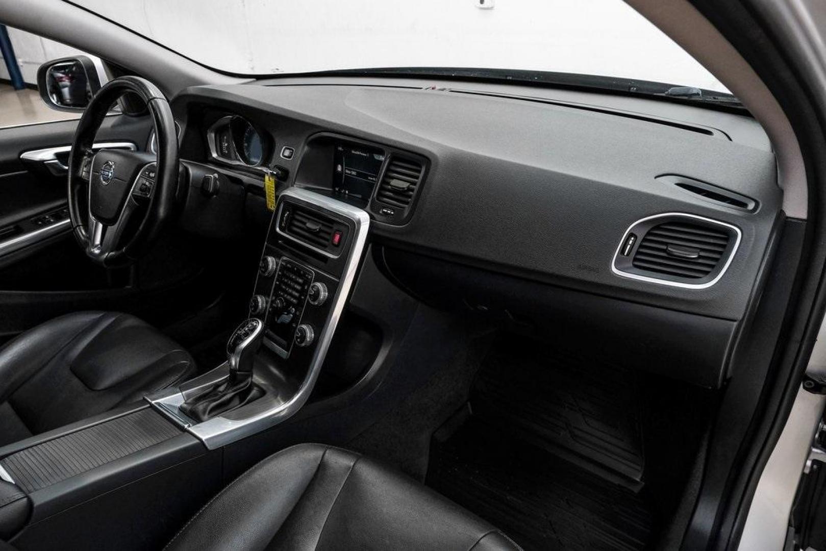 2016 Bright Silver Metallic /Off-Black Volvo S60 T5 Premier (YV1612TK7G2) with an 2.5L I5 20V Turbocharged engine, Automatic transmission, located at 15300 Midway Rd., Addison, TX, 75001, (972) 702-0011, 32.958321, -96.838074 - Photo#16