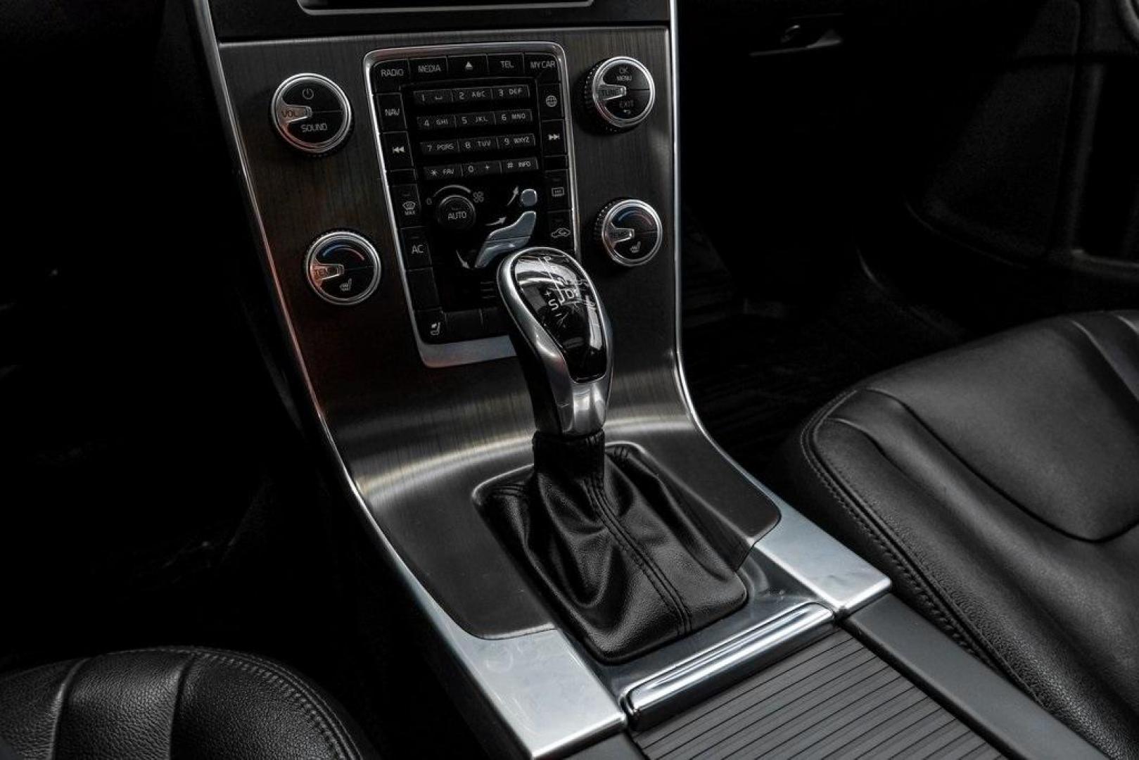 2016 Bright Silver Metallic /Off-Black Volvo S60 T5 Premier (YV1612TK7G2) with an 2.5L I5 20V Turbocharged engine, Automatic transmission, located at 15300 Midway Rd., Addison, TX, 75001, (972) 702-0011, 32.958321, -96.838074 - Photo#28