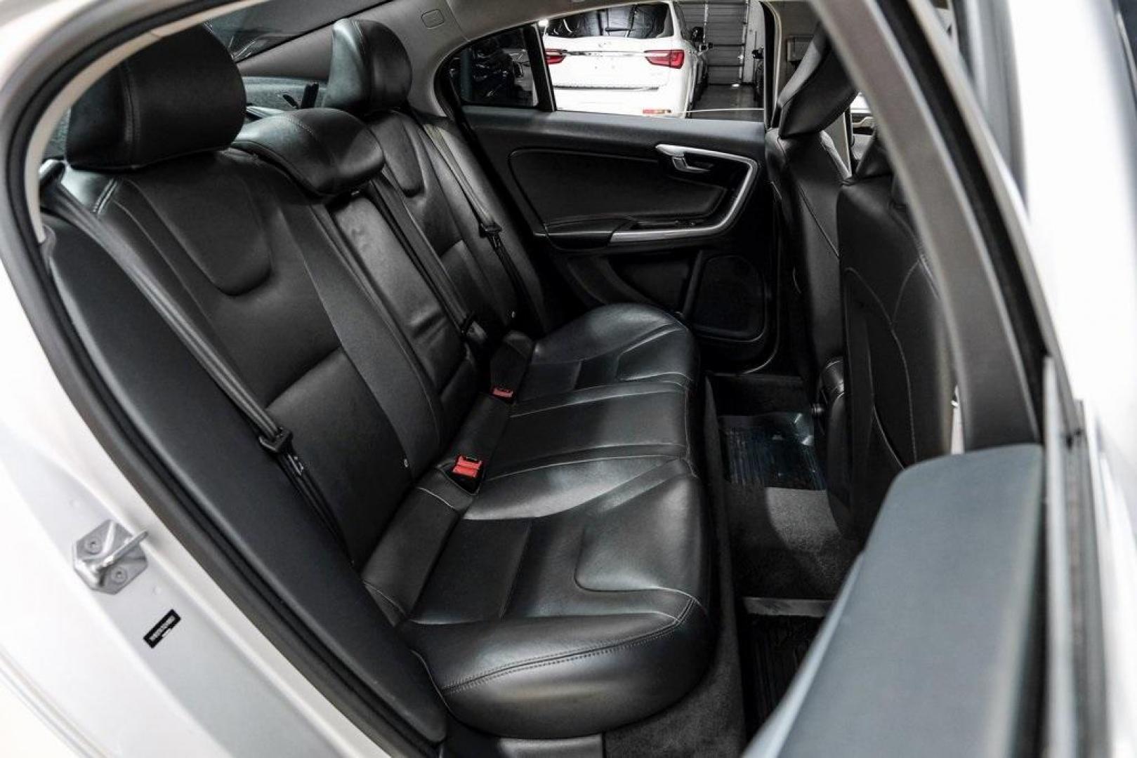 2016 Bright Silver Metallic /Off-Black Volvo S60 T5 Premier (YV1612TK7G2) with an 2.5L I5 20V Turbocharged engine, Automatic transmission, located at 15300 Midway Rd., Addison, TX, 75001, (972) 702-0011, 32.958321, -96.838074 - Photo#39