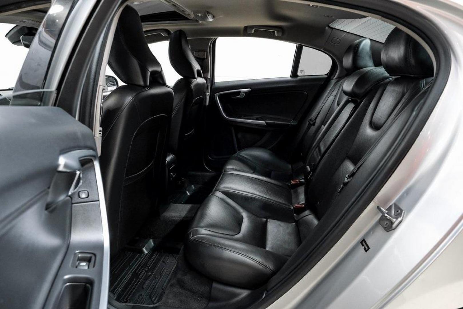 2016 Bright Silver Metallic /Off-Black Volvo S60 T5 Premier (YV1612TK7G2) with an 2.5L I5 20V Turbocharged engine, Automatic transmission, located at 15300 Midway Rd., Addison, TX, 75001, (972) 702-0011, 32.958321, -96.838074 - Photo#43