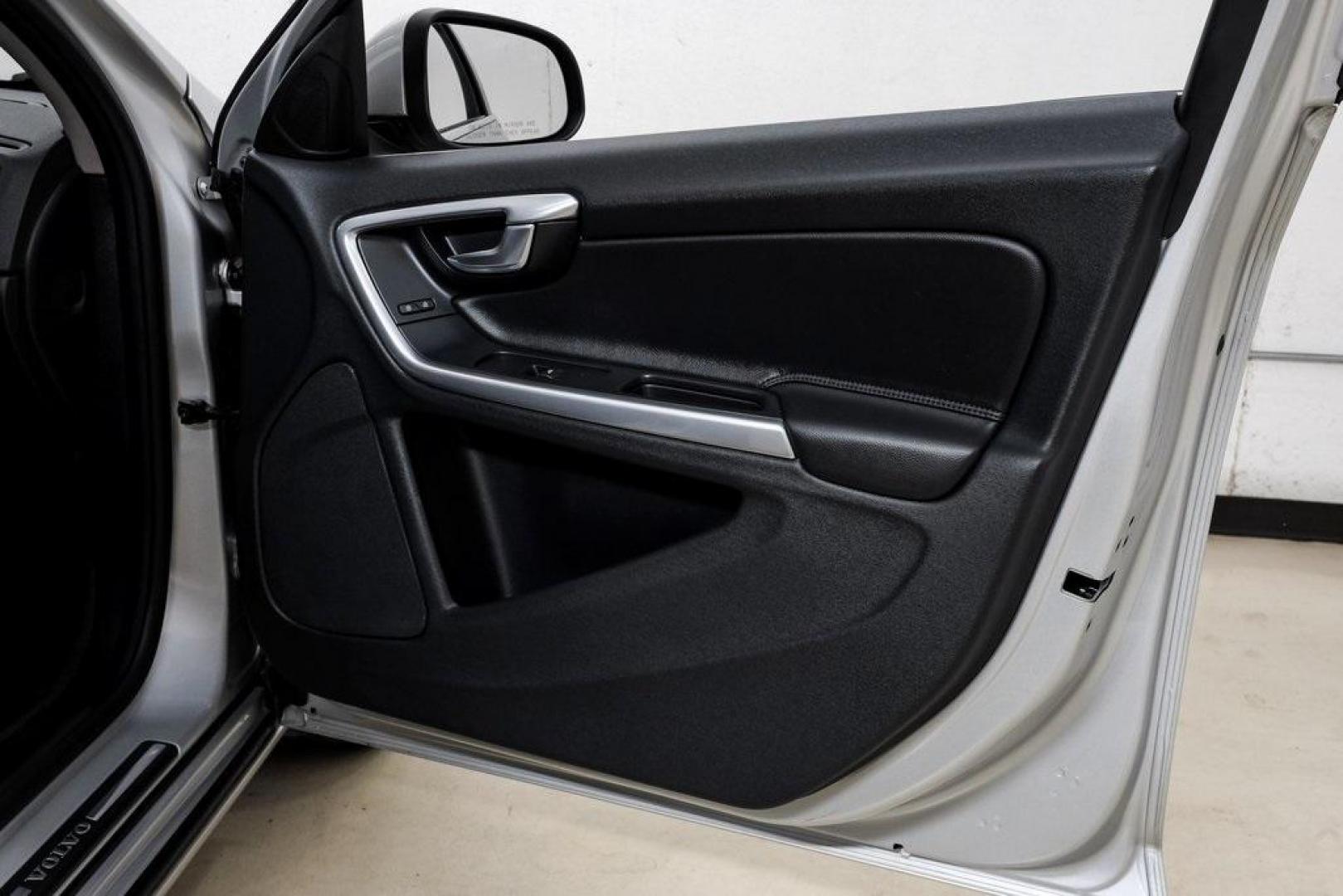 2016 Bright Silver Metallic /Off-Black Volvo S60 T5 Premier (YV1612TK7G2) with an 2.5L I5 20V Turbocharged engine, Automatic transmission, located at 15300 Midway Rd., Addison, TX, 75001, (972) 702-0011, 32.958321, -96.838074 - Photo#48
