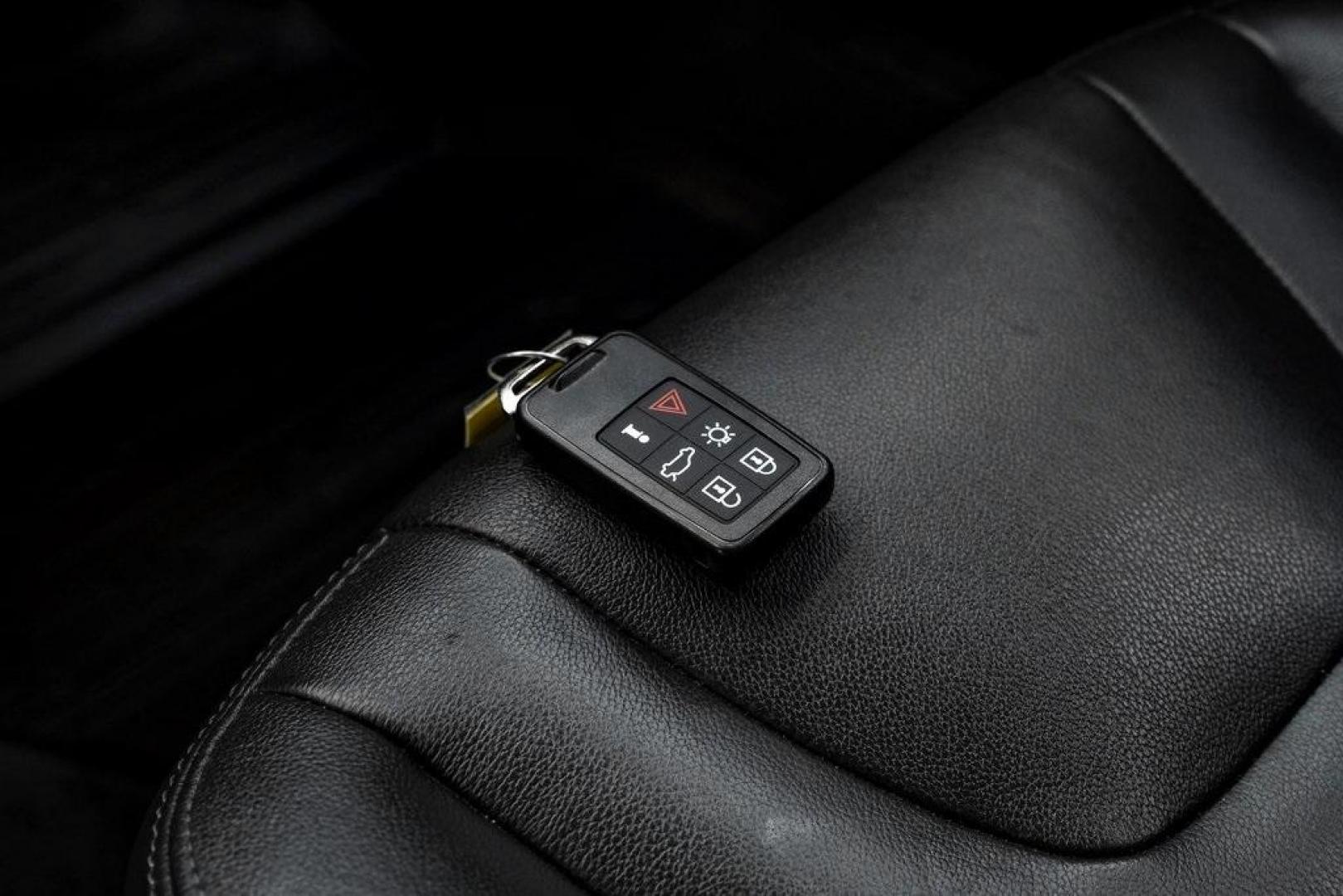 2016 Bright Silver Metallic /Off-Black Volvo S60 T5 Premier (YV1612TK7G2) with an 2.5L I5 20V Turbocharged engine, Automatic transmission, located at 15300 Midway Rd., Addison, TX, 75001, (972) 702-0011, 32.958321, -96.838074 - Photo#64