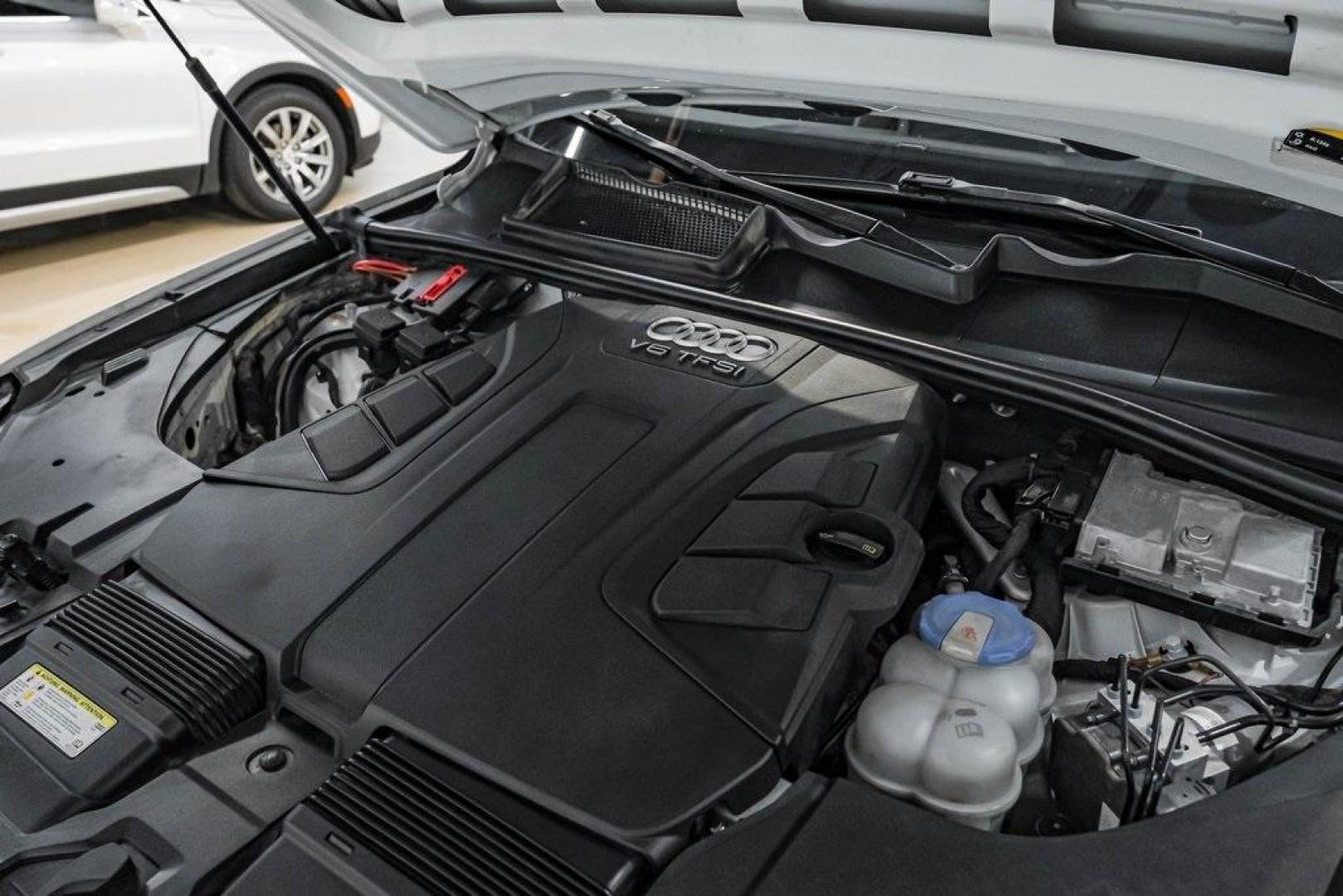 2017 Carrara White /Nougat Brown Audi Q7 3.0T Premium Plus (WA1LAAF7XHD) with an 3.0L TFSI V6 DOHC engine, Automatic transmission, located at 15300 Midway Rd., Addison, TX, 75001, (972) 702-0011, 32.958321, -96.838074 - Photo#53