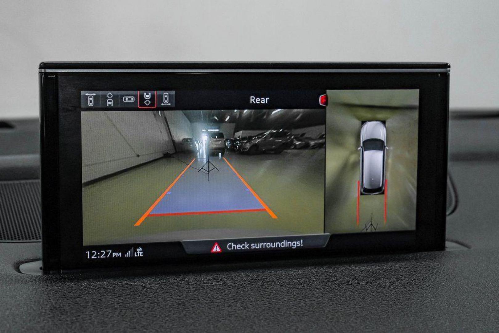 2017 Carrara White /Nougat Brown Audi Q7 3.0T Premium Plus (WA1LAAF7XHD) with an 3.0L TFSI V6 DOHC engine, Automatic transmission, located at 15300 Midway Rd., Addison, TX, 75001, (972) 702-0011, 32.958321, -96.838074 - Photo#27