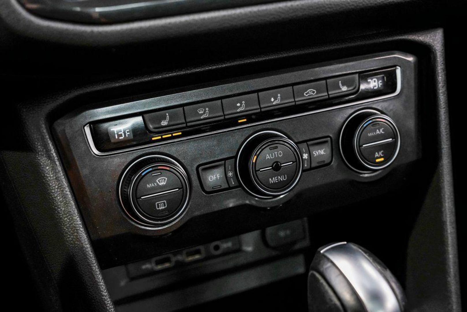 2019 Deep Black /Titan Black Volkswagen Tiguan 2.0T SEL R-Line (3VV2B7AX5KM) with an 2.0L TSI DOHC engine, Automatic transmission, located at 15300 Midway Rd., Addison, TX, 75001, (972) 702-0011, 32.958321, -96.838074 - Photo#33