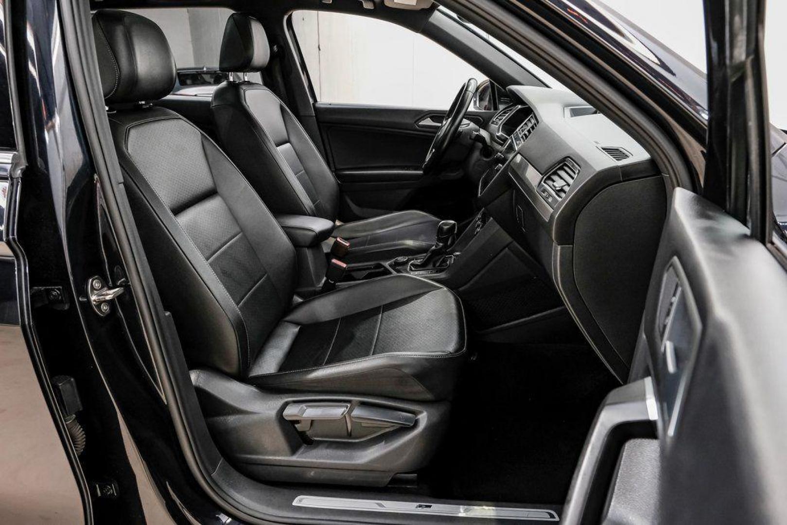 2019 Deep Black /Titan Black Volkswagen Tiguan 2.0T SEL R-Line (3VV2B7AX5KM) with an 2.0L TSI DOHC engine, Automatic transmission, located at 15300 Midway Rd., Addison, TX, 75001, (972) 702-0011, 32.958321, -96.838074 - Photo#39