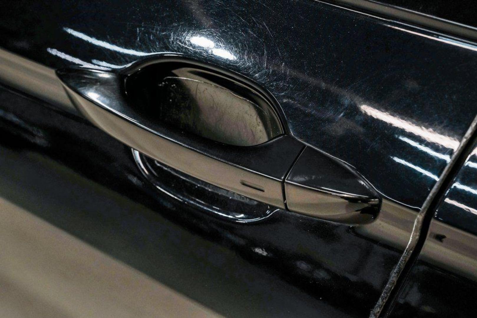 2019 Deep Black /Titan Black Volkswagen Tiguan 2.0T SEL R-Line (3VV2B7AX5KM) with an 2.0L TSI DOHC engine, Automatic transmission, located at 15300 Midway Rd., Addison, TX, 75001, (972) 702-0011, 32.958321, -96.838074 - Photo#47