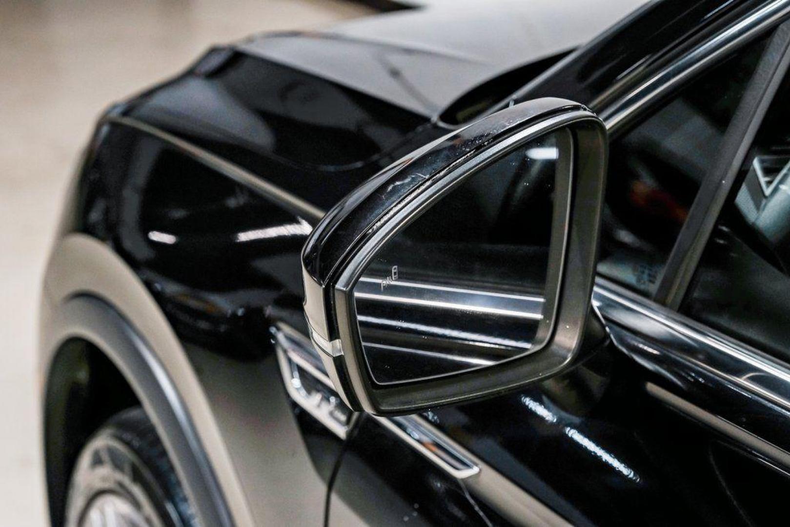 2019 Deep Black /Titan Black Volkswagen Tiguan 2.0T SEL R-Line (3VV2B7AX5KM) with an 2.0L TSI DOHC engine, Automatic transmission, located at 15300 Midway Rd., Addison, TX, 75001, (972) 702-0011, 32.958321, -96.838074 - Photo#48