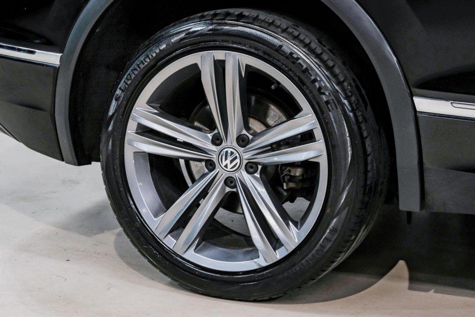 2019 Deep Black /Titan Black Volkswagen Tiguan 2.0T SEL R-Line (3VV2B7AX5KM) with an 2.0L TSI DOHC engine, Automatic transmission, located at 15300 Midway Rd., Addison, TX, 75001, (972) 702-0011, 32.958321, -96.838074 - Photo#65