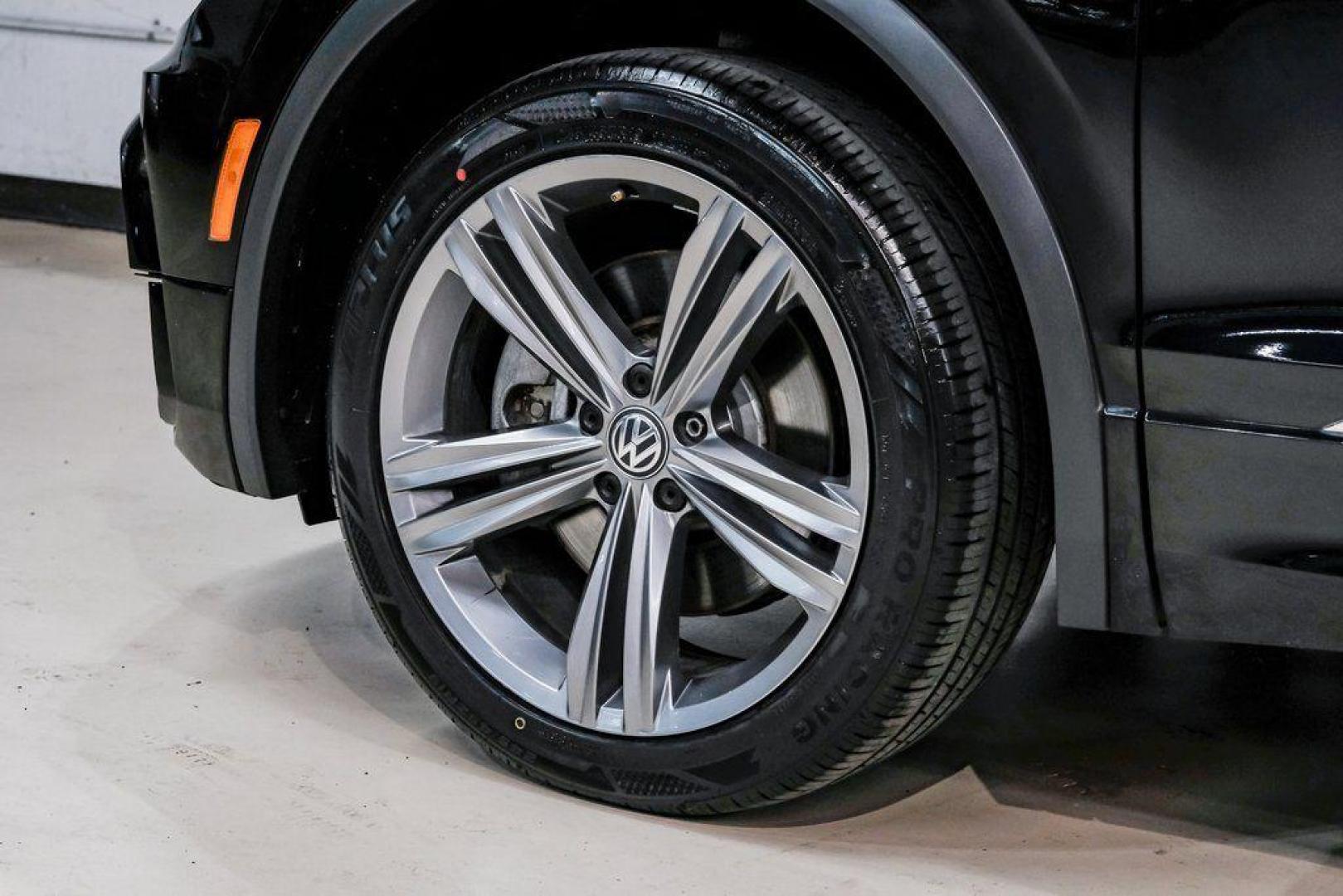 2019 Deep Black /Titan Black Volkswagen Tiguan 2.0T SEL R-Line (3VV2B7AX5KM) with an 2.0L TSI DOHC engine, Automatic transmission, located at 15300 Midway Rd., Addison, TX, 75001, (972) 702-0011, 32.958321, -96.838074 - Photo#67