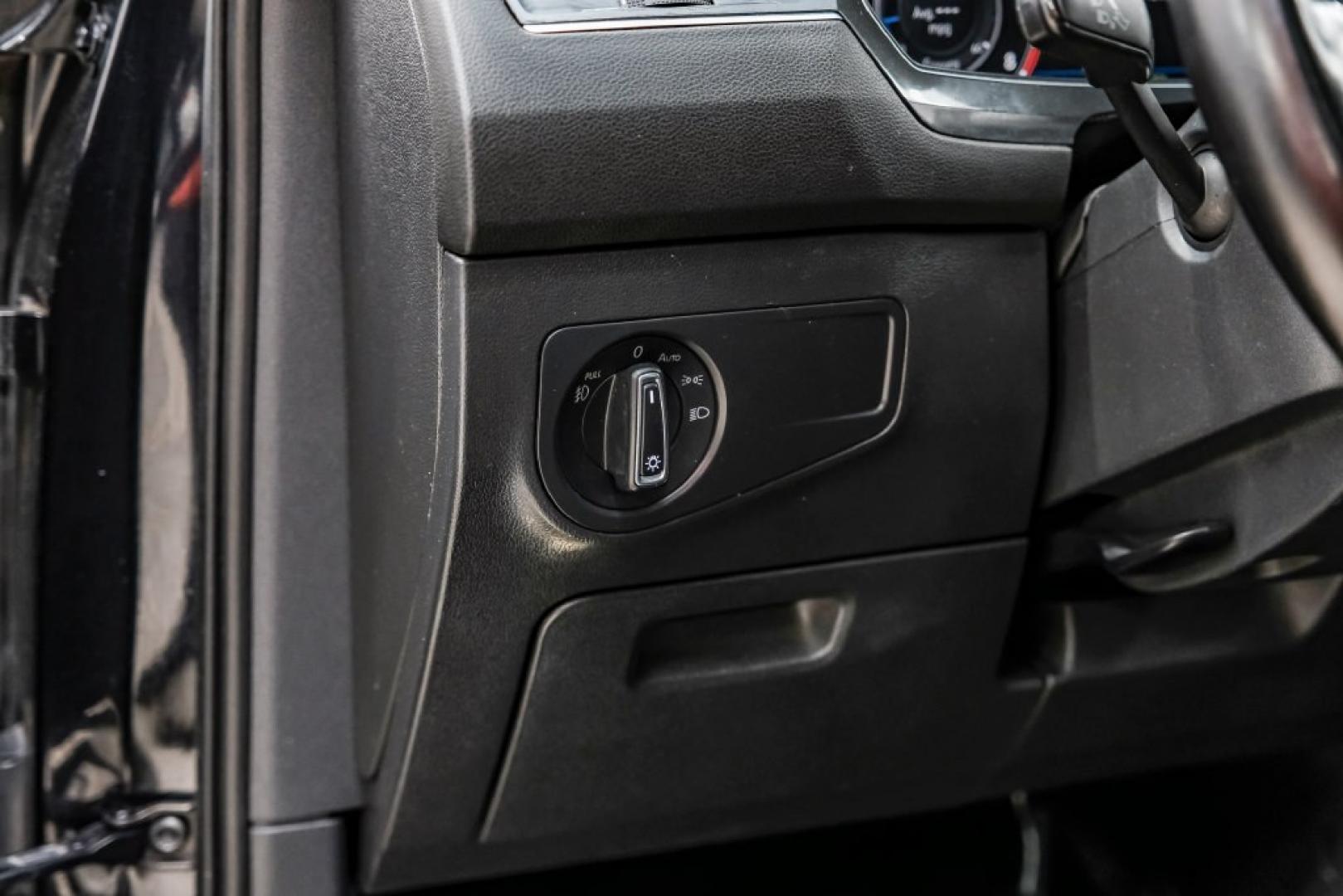 2019 Deep Black /Titan Black Volkswagen Tiguan 2.0T SEL R-Line (3VV2B7AX5KM) with an 2.0L TSI DOHC engine, Automatic transmission, located at 15300 Midway Rd., Addison, TX, 75001, (972) 702-0011, 32.958321, -96.838074- Photo#35