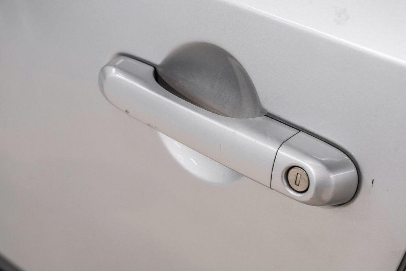 2017 Glacier Metallic /Black Jeep Renegade Altitude (ZACCJABB0HP) with an 2.4L I4 MultiAir engine, Automatic transmission, located at 15300 Midway Rd., Addison, TX, 75001, (972) 702-0011, 32.958321, -96.838074 - Photo#41