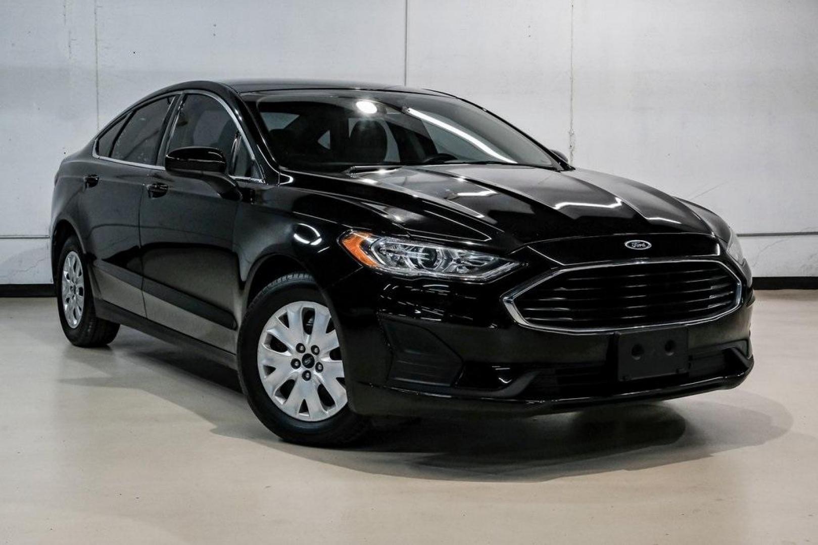 2020 Black /Ebony Stone Ford Fusion S (3FA6P0G79LR) with an 2.5L iVCT engine, Automatic transmission, located at 15300 Midway Rd., Addison, TX, 75001, (972) 702-0011, 32.958321, -96.838074 - Photo#7