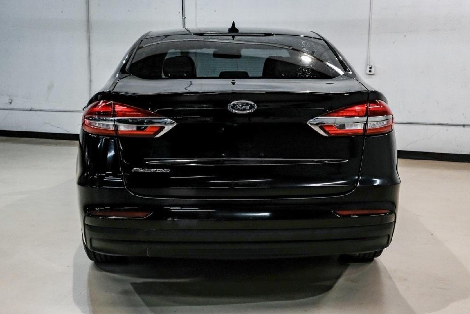2020 Black /Ebony Stone Ford Fusion S (3FA6P0G79LR) with an 2.5L iVCT engine, Automatic transmission, located at 15300 Midway Rd., Addison, TX, 75001, (972) 702-0011, 32.958321, -96.838074 - Photo#10
