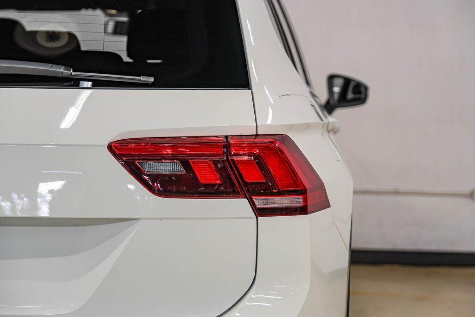 2019 Pure White /Titan Black Volkswagen Tiguan 2.0T SE (3VV3B7AX4KM) with an 2.0L TSI DOHC engine, Automatic transmission, located at 15300 Midway Rd., Addison, TX, 75001, (972) 702-0011, 32.958321, -96.838074 - Photo#51