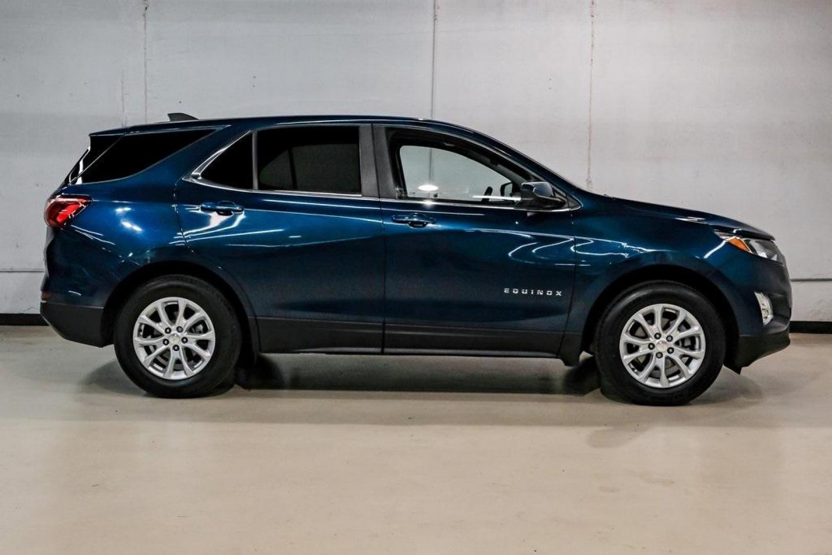 2021 Pacific Blue Metallic /Jet Black Chevrolet Equinox LT (2GNAXTEV7M6) with an 1.5L DOHC engine, Automatic transmission, located at 15300 Midway Rd., Addison, TX, 75001, (972) 702-0011, 32.958321, -96.838074 - Photo#8