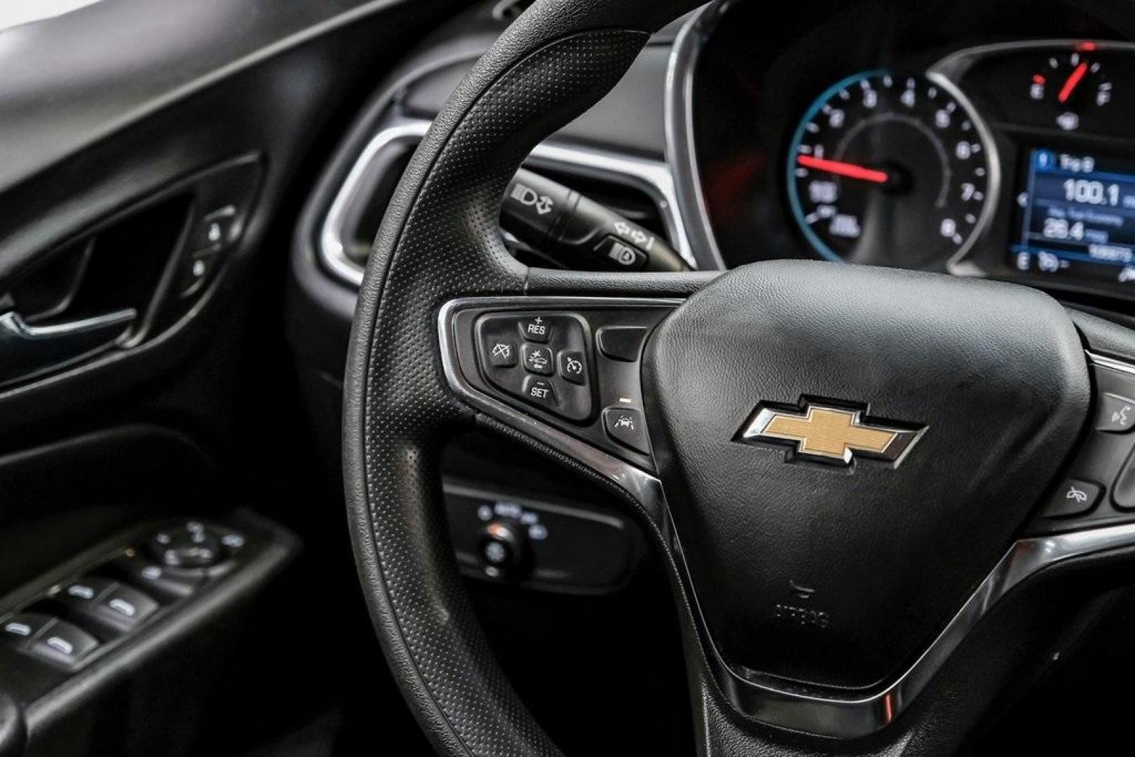 2021 Pacific Blue Metallic /Jet Black Chevrolet Equinox LT (2GNAXTEV7M6) with an 1.5L DOHC engine, Automatic transmission, located at 15300 Midway Rd., Addison, TX, 75001, (972) 702-0011, 32.958321, -96.838074 - Photo#21