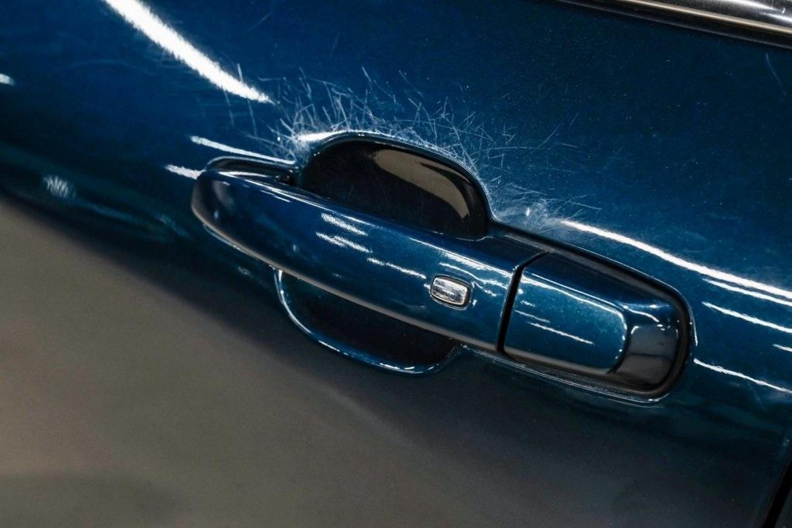 2021 Pacific Blue Metallic /Jet Black Chevrolet Equinox LT (2GNAXTEV7M6) with an 1.5L DOHC engine, Automatic transmission, located at 15300 Midway Rd., Addison, TX, 75001, (972) 702-0011, 32.958321, -96.838074 - Photo#45