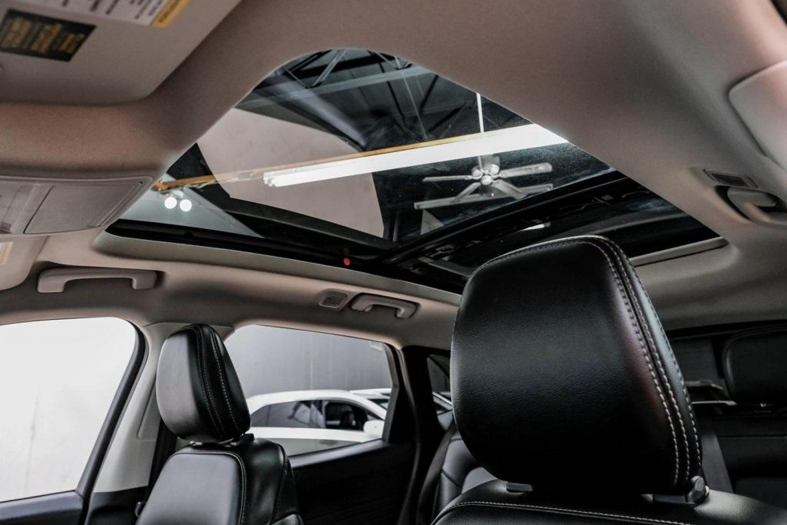 2021 Gray Metallic /Ebony Ford Escape SEL (1FMCU9H6XMU) with an 1.5L EcoBoost engine, Automatic transmission, located at 15300 Midway Rd., Addison, TX, 75001, (972) 702-0011, 32.958321, -96.838074 - Photo#4