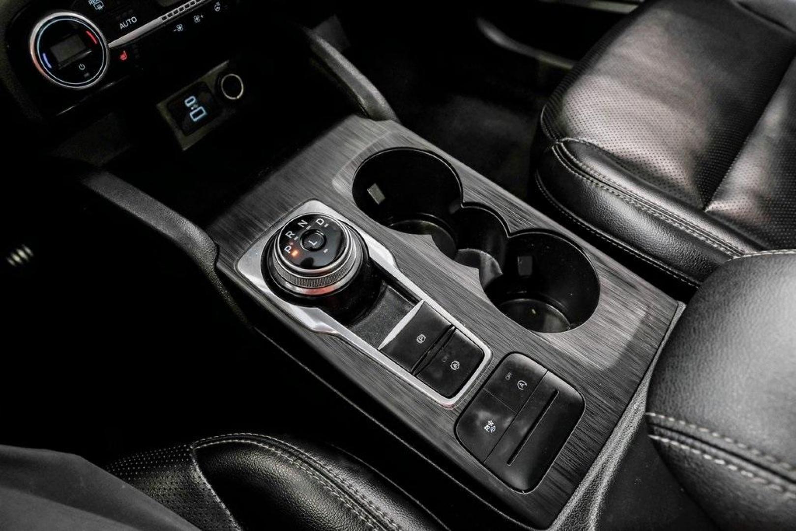 2021 Gray Metallic /Ebony Ford Escape SEL (1FMCU9H6XMU) with an 1.5L EcoBoost engine, Automatic transmission, located at 15300 Midway Rd., Addison, TX, 75001, (972) 702-0011, 32.958321, -96.838074 - Photo#31