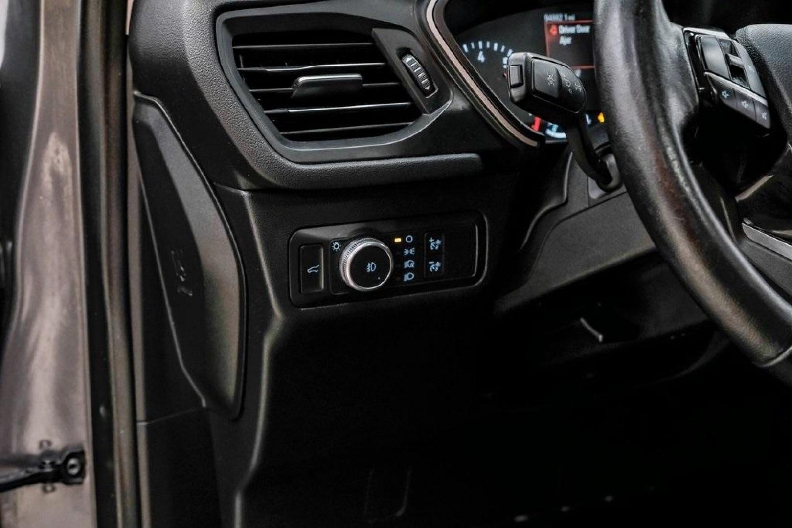 2021 Gray Metallic /Ebony Ford Escape SEL (1FMCU9H6XMU) with an 1.5L EcoBoost engine, Automatic transmission, located at 15300 Midway Rd., Addison, TX, 75001, (972) 702-0011, 32.958321, -96.838074 - Photo#35