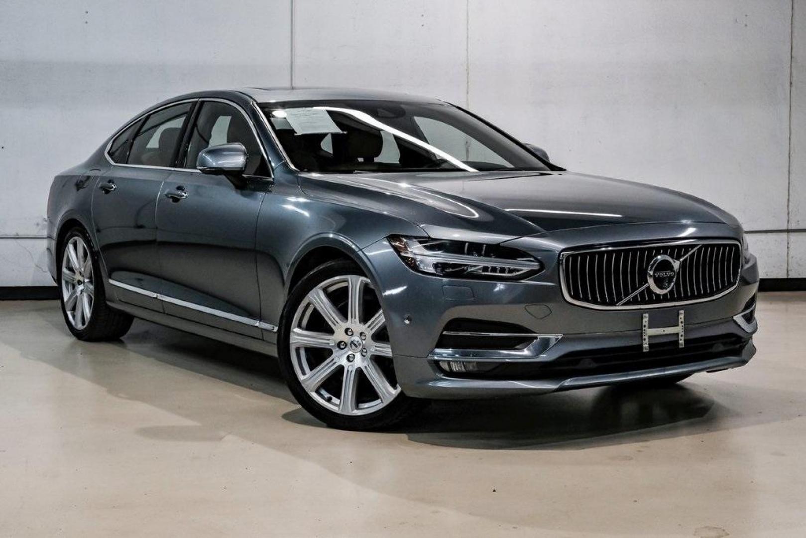 2017 Gray Metallic /Amber Volvo S90 T6 Inscription (YV1A22ML6H1) with an I4 Supercharged engine, Automatic transmission, located at 15300 Midway Rd., Addison, TX, 75001, (972) 702-0011, 32.958321, -96.838074 - HOME OF THE NO HAGGLE PRICE - WHOLESALE PRICES TO THE PUBLIC!! S90 T6 Inscription, 4D Sedan, I4 Supercharged, Automatic with Geartronic, AWD, Gray Metallic, Amber Leather. Priced below KBB Fair Purchase Price!<br><br>Gray Metallic 2017 Volvo S90 T6 Inscription<br><br>22/31 City/Highway MPG<br><br>Aw - Photo#8