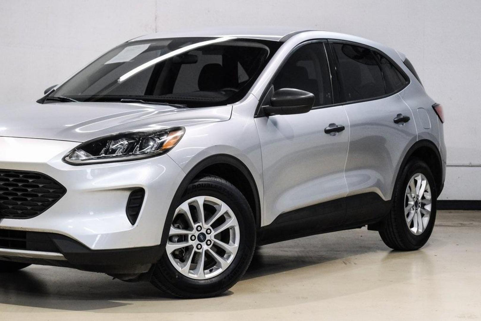 2020 Ingot Silver /Ebony Ford Escape S (1FMCU0F60LU) with an 1.5L EcoBoost engine, Automatic transmission, located at 15300 Midway Rd., Addison, TX, 75001, (972) 702-0011, 32.958321, -96.838074 - Photo#5