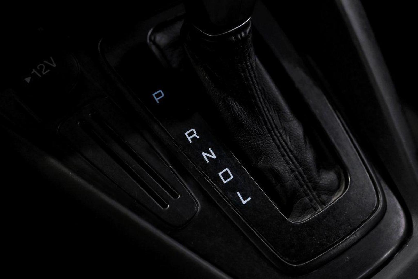 2018 Ingot Silver /Charcoal Black Ford Focus SE (1FADP3K28JL) with an 2.0L I4 DGI Ti-VCT engine, Automatic transmission, located at 15300 Midway Rd., Addison, TX, 75001, (972) 702-0011, 32.958321, -96.838074 - Photo#28