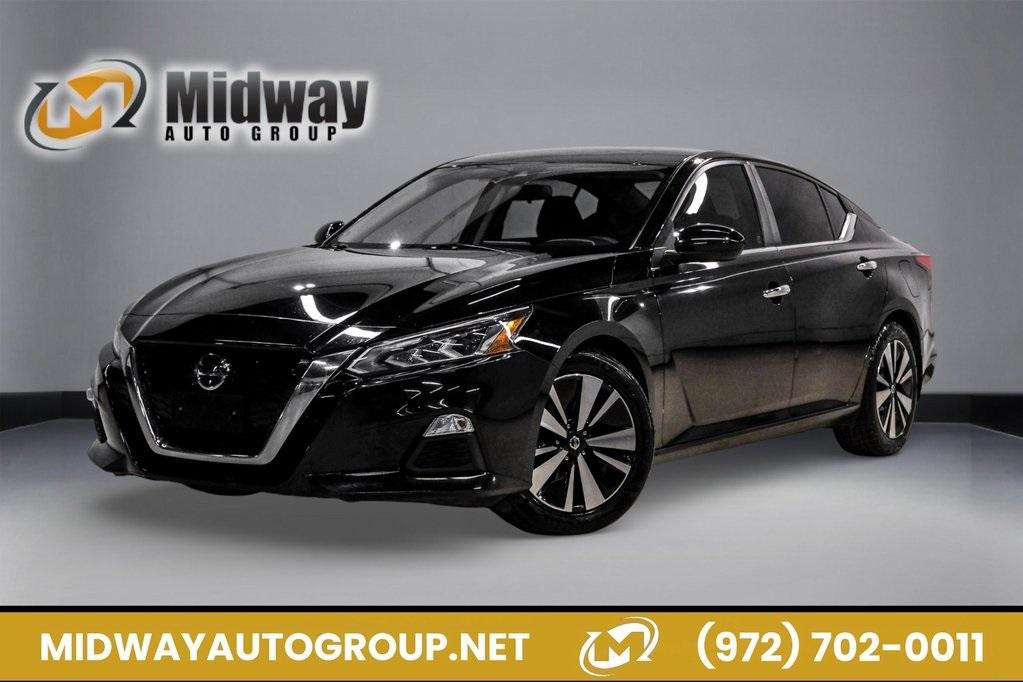 photo of 2021 Nissan Altima 2.5 SV