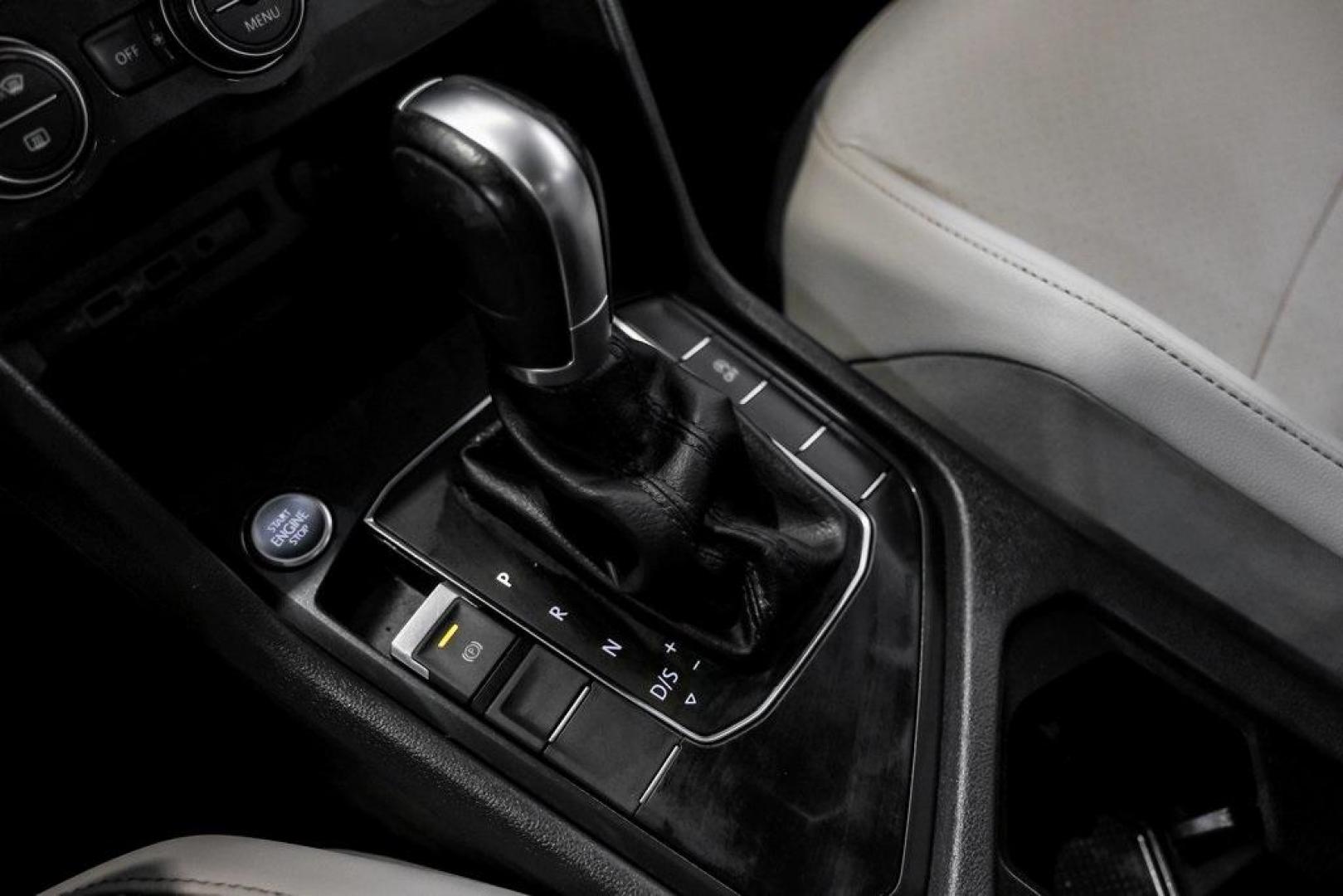 2018 Platinum Gray Metallic /White Volkswagen Tiguan 2.0T SEL (3VV3B7AX4JM) with an 2.0L TSI DOHC engine, Automatic transmission, located at 15300 Midway Rd., Addison, TX, 75001, (972) 702-0011, 32.958321, -96.838074 - Photo#26