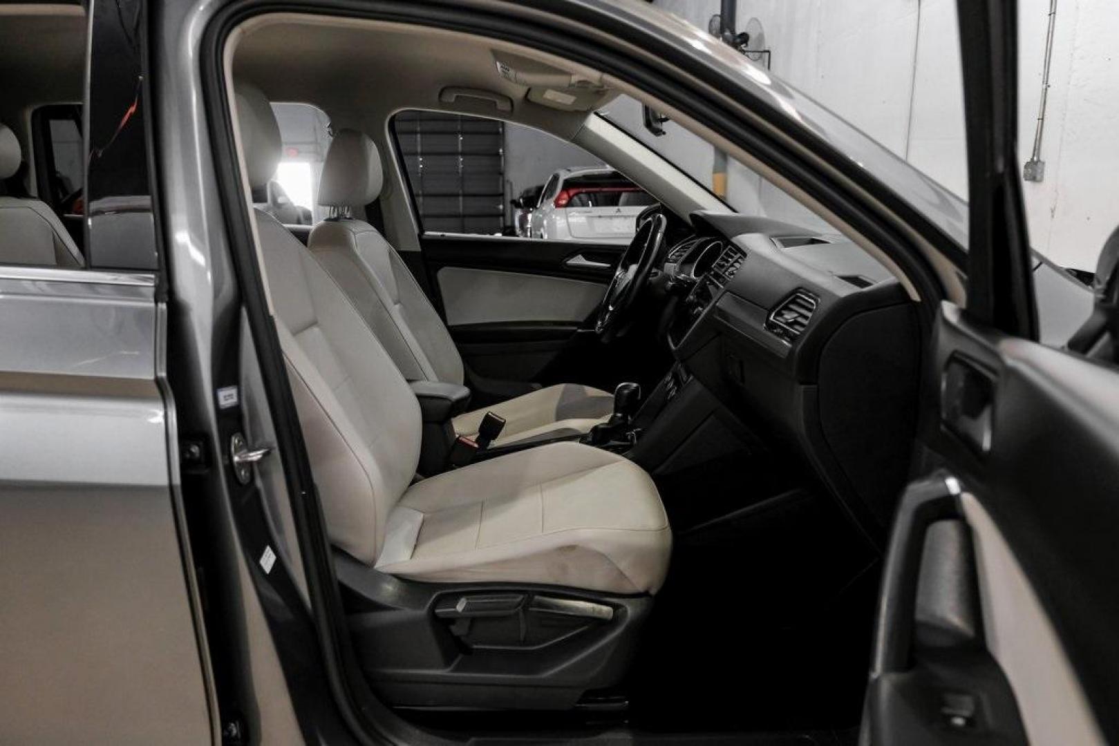 2018 Platinum Gray Metallic /White Volkswagen Tiguan 2.0T SEL (3VV3B7AX4JM) with an 2.0L TSI DOHC engine, Automatic transmission, located at 15300 Midway Rd., Addison, TX, 75001, (972) 702-0011, 32.958321, -96.838074 - Photo#33