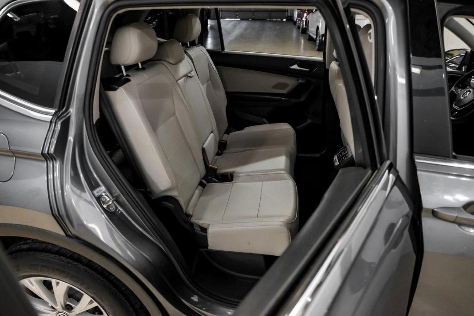 2018 Platinum Gray Metallic /White Volkswagen Tiguan 2.0T SEL (3VV3B7AX4JM) with an 2.0L TSI DOHC engine, Automatic transmission, located at 15300 Midway Rd., Addison, TX, 75001, (972) 702-0011, 32.958321, -96.838074 - Photo#35