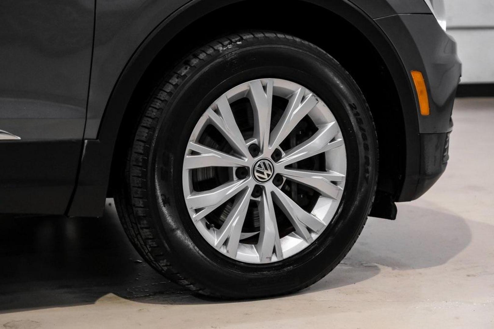 2018 Platinum Gray Metallic /White Volkswagen Tiguan 2.0T SEL (3VV3B7AX4JM) with an 2.0L TSI DOHC engine, Automatic transmission, located at 15300 Midway Rd., Addison, TX, 75001, (972) 702-0011, 32.958321, -96.838074 - Photo#53