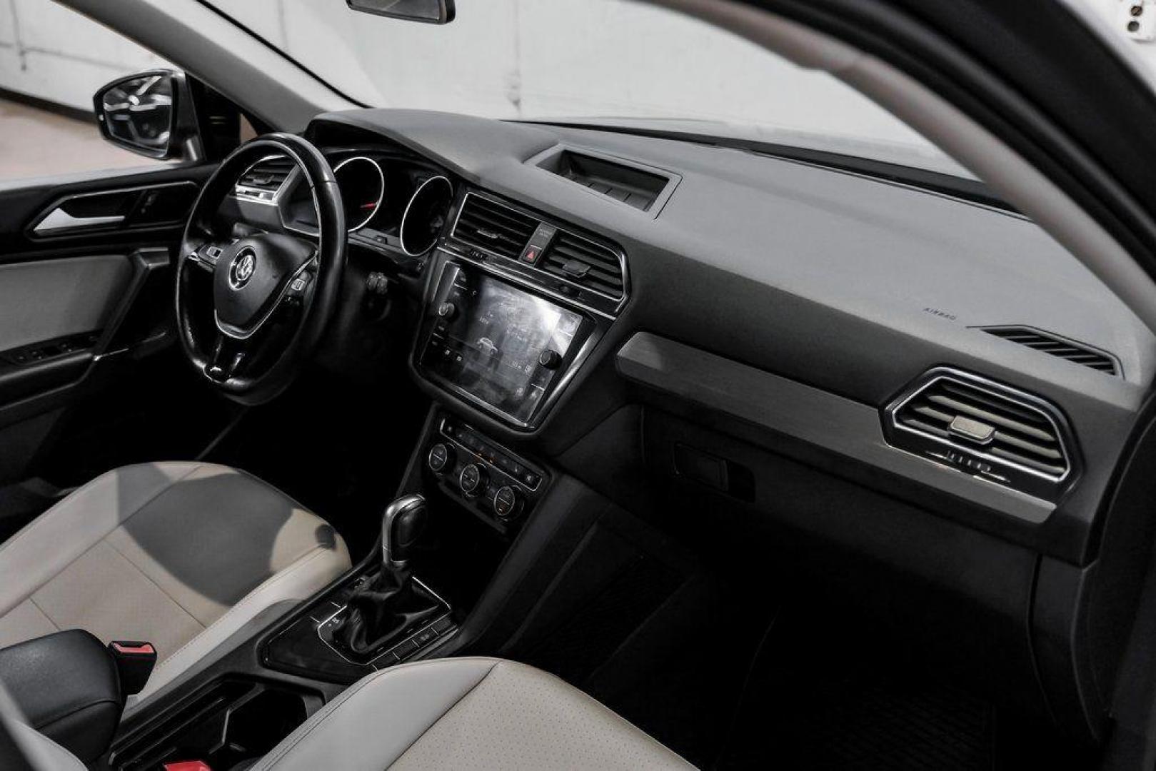 2018 Platinum Gray Metallic /White Volkswagen Tiguan 2.0T SEL (3VV3B7AX4JM) with an 2.0L TSI DOHC engine, Automatic transmission, located at 15300 Midway Rd., Addison, TX, 75001, (972) 702-0011, 32.958321, -96.838074 - Photo#17