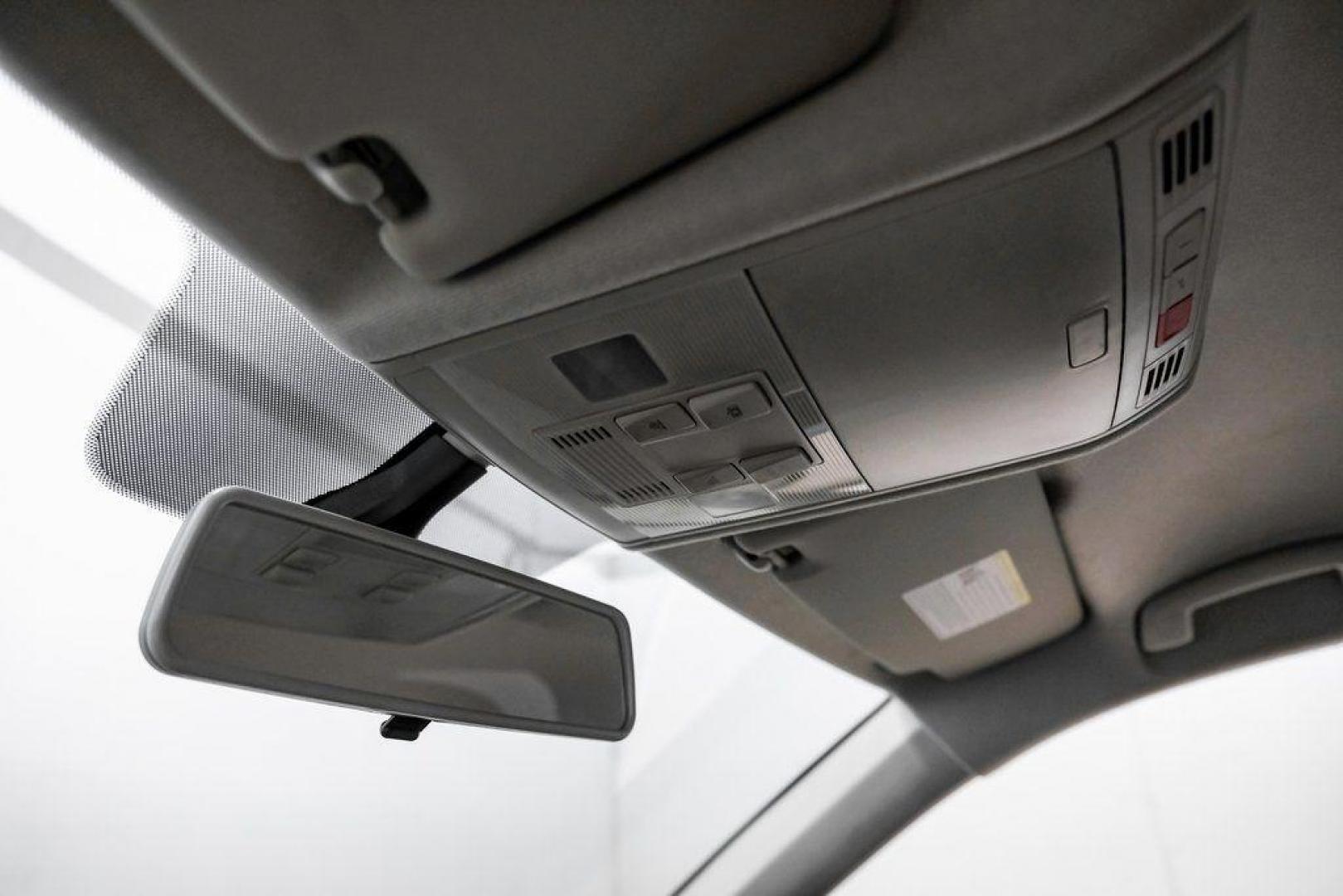 2018 Platinum Gray Metallic /White Volkswagen Tiguan 2.0T SEL (3VV3B7AX4JM) with an 2.0L TSI DOHC engine, Automatic transmission, located at 15300 Midway Rd., Addison, TX, 75001, (972) 702-0011, 32.958321, -96.838074 - Photo#31