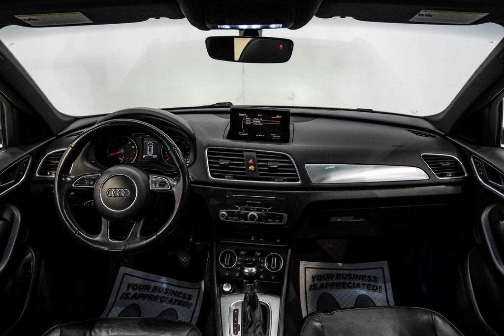 2018 White /Black Audi Q3 2.0T Premium (WA1BCCFS0JR) with an 2.0L 4-Cylinder TFSI engine, Automatic transmission, located at 15300 Midway Rd., Addison, TX, 75001, (972) 702-0011, 32.958321, -96.838074 - Photo#19