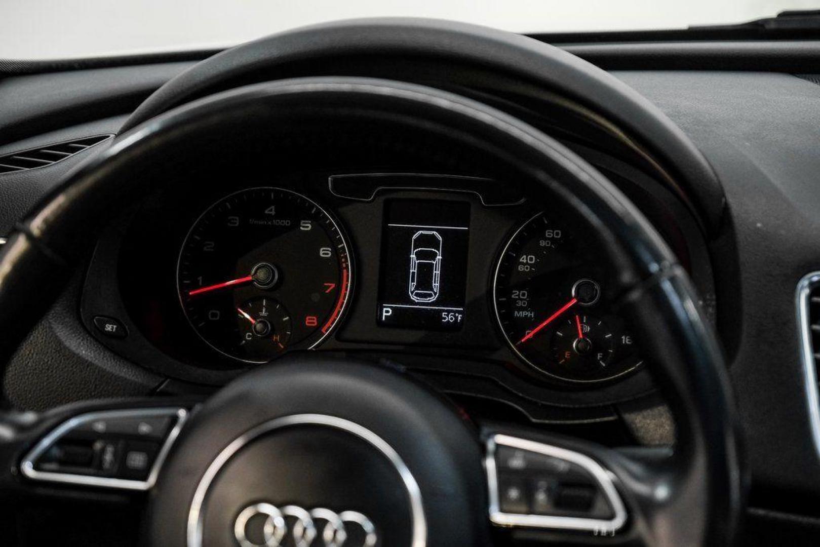 2018 White /Black Audi Q3 2.0T Premium (WA1BCCFS0JR) with an 2.0L 4-Cylinder TFSI engine, Automatic transmission, located at 15300 Midway Rd., Addison, TX, 75001, (972) 702-0011, 32.958321, -96.838074 - Photo#23