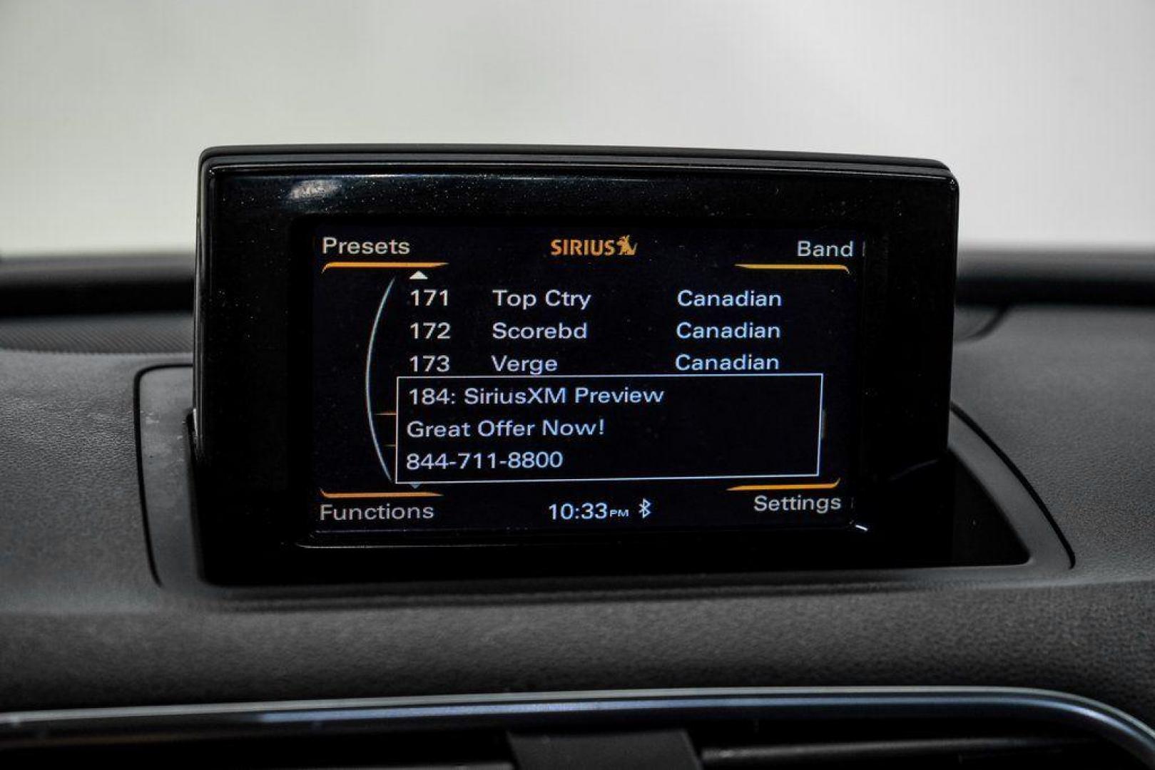 2018 White /Black Audi Q3 2.0T Premium (WA1BCCFS0JR) with an 2.0L 4-Cylinder TFSI engine, Automatic transmission, located at 15300 Midway Rd., Addison, TX, 75001, (972) 702-0011, 32.958321, -96.838074 - Photo#32