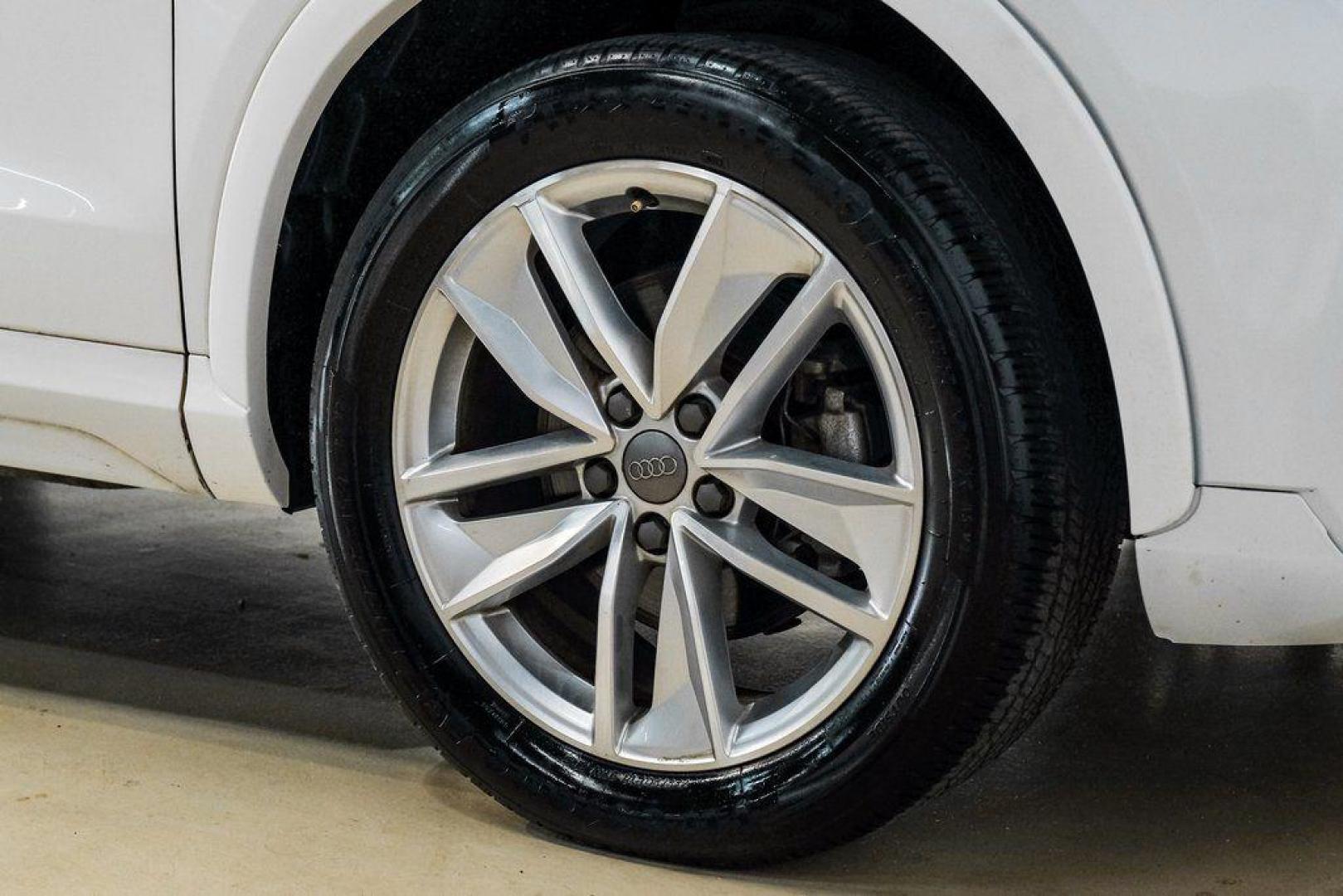 2018 White /Black Audi Q3 2.0T Premium (WA1BCCFS0JR) with an 2.0L 4-Cylinder TFSI engine, Automatic transmission, located at 15300 Midway Rd., Addison, TX, 75001, (972) 702-0011, 32.958321, -96.838074 - Photo#62