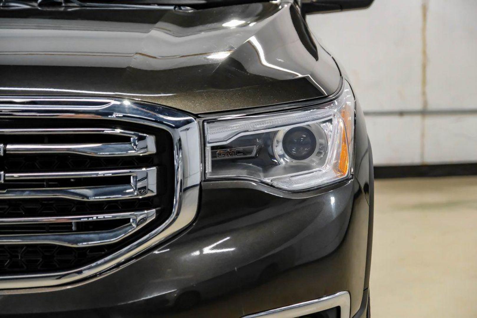 2019 Smokey Quartz Metallic /Cocoa/ Light Ash Gray GMC Acadia SLT-1 (1GKKNMLS4KZ) with an 3.6L V6 SIDI engine, Automatic transmission, located at 15300 Midway Rd., Addison, TX, 75001, (972) 702-0011, 32.958321, -96.838074 - Photo#51